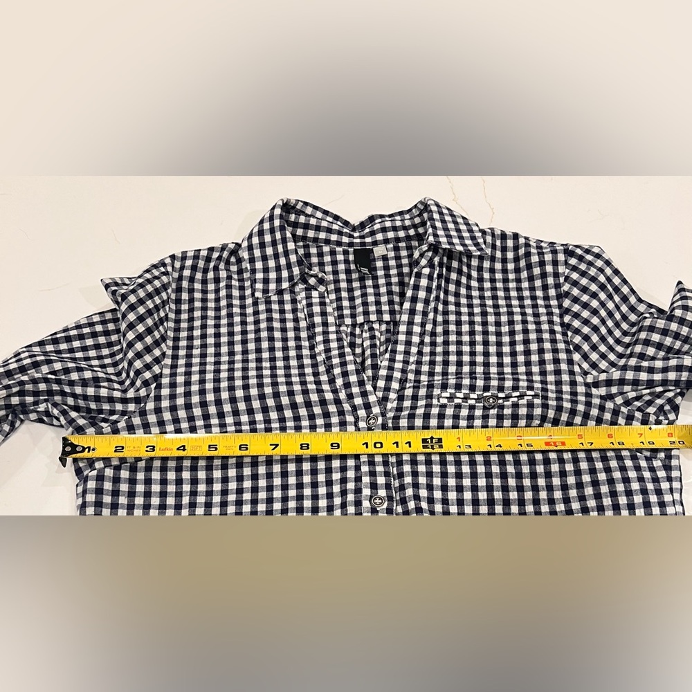 KUT from the kloth M Navy / White Check Button Down - Picture 11 of 11